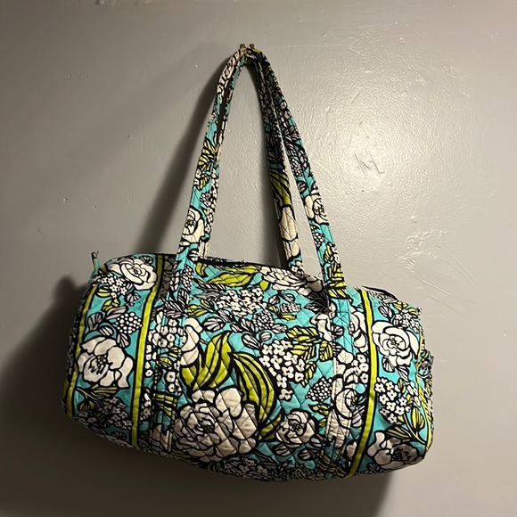 Vera Bradley Handbags - Vera Bradley duffel bag